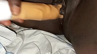 This Sugarmommy Made Herself Squirting by Her Vibrator