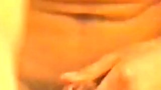 Twink Handjob auf der Wiese