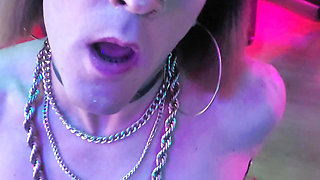 Sois Une Bonne Bouffeuse De Bite. Vanessabitchx En Dressage De Pute. Pctrvprod91