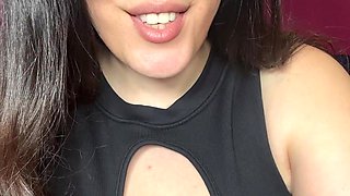 Tease You with My Big Boobs I Want to Seduce You