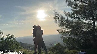 Hot Latina Fucks on Hiking Trail - Public Outdoor Sex with Big Booty Brunette