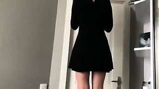 Maid Skipped Panties for Work, Got Fucked - Amateur Blowjob