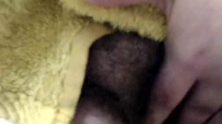big fat milf fingering her hairy pussy