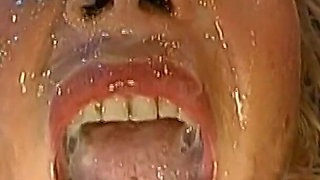 Ggg John Thompson - Squirt Party on the Big Tits