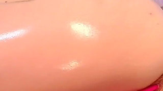 Oiled Body Tease with Karneli Bandi