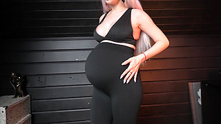 Pregnant, Huge Belly and Leggings Fetish