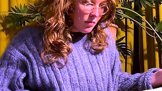 Amateur Blonde Teen Plays Solo with Toy Webcam Porn