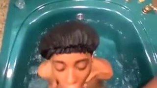 A Sloppy Blowjob From the Hottub