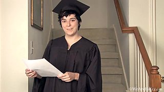 Graduate Harley is the queen of hairy high - WeAreHairy
