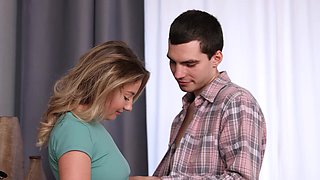 Students Sexperimeting - Luna Umberley