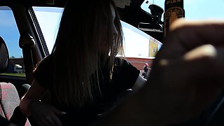 Amateur Blonde With BIG BOOBS Hot Free Cam Show