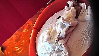 Horny fat arab housewife fingered on amateur hidden cam