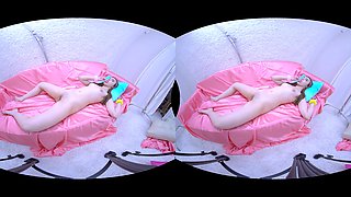 Super Hot Julia James Cums Hard For You