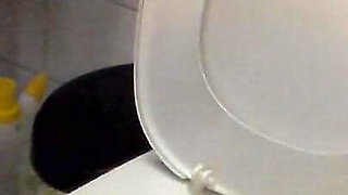 Jen Is Peeing in the Toilet
