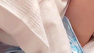 A Girl in Chinese Clothes Who Gets Tingly if You Keep Licking Even After Cunnilingus, the Way She Sucks Is Erotic