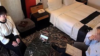amateur asian flowerr flashing boobs on live webcam