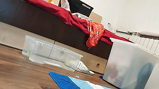 Sexy milf, hairy pussy, big ass, vacuum cleaner in empty house. Latina hairy pussy, big tits, big ass.