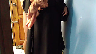 Egyptian Sexy Big Ass Arab Muslim Woman Fucks Boss While Cleaning Office Room