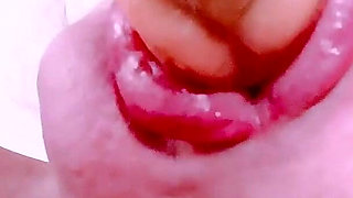 Stepmommy's Cum Sharing Is Caring