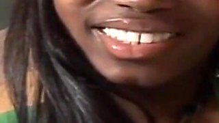 Sexy Ebony Babe Gives a Great BlowJob and Fuck to a Hung Stud