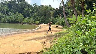 Homemade Accidental Sex - Handjob and Cumshot on a Beach