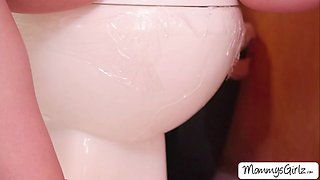 Stepdaughter plays her stepmom and fuck