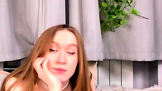 Amateur Webcam Teen Masturbates And Teases