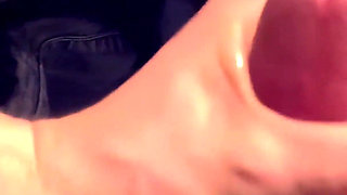 Blowing and Jerking with 2 Cumshots in a Row