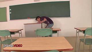 Naughty JAV Star Kyoka Mizusawa Giving Blowjob at School Secretly