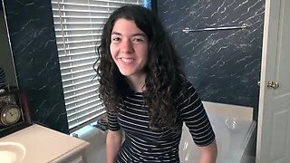 Silki Smith introduces herself in her bathroom - WeAreHairy