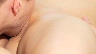 Lecherous Male Pussy Eating His Girl's and She Takes Orgasm Convulsions