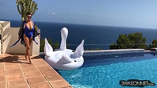 Watch Enormous floats pool story - Ewa Sonnet, Pool, Float Porn