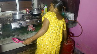 Deluwara Sex in Kitchen 2025