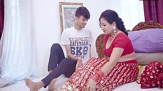 Indian Desi Newly Married Stepmom Ko Dono Bhaiyo Ne Chod Dala Suhaagraat Ke Din Threesome