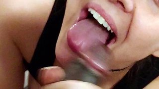 Sexy Slut Gives A Big Cock A Blowjob In The Car