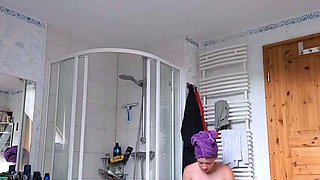 Shower Spy (Claim)