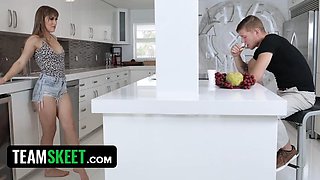 Gorgeous Brunette Slut Paige Owens Seduces And Rides Hard This Lucky Stud On The Kitchen Counter: Porn