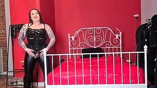 Mistress Karino - Sunday Is A Great Time For A Family