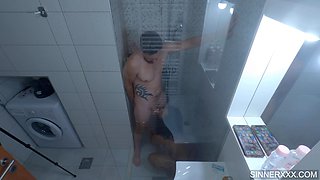 Kiki Minaj gets wrecked in the shower with intense ebony action