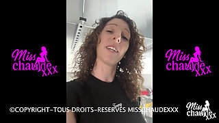 🇫🇷 Misschaudexxx, I reward the plumber for his work