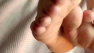 Very Cute Feet and Toes, Sensual Footjob