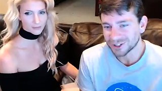 amateur texas blonde flashing boobs on live webcam