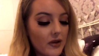 Webcam milf with breast milk live hardcore masturbate