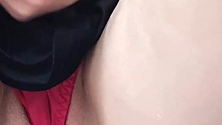 Schoolgirl Pee on the Lesson