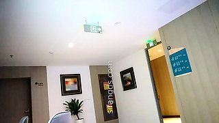 Omege japanese girl with big boobs on cams