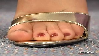 Lustful MILF smutty foot fetish movie