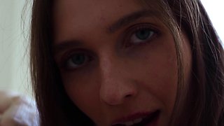 Czech natural talent reveals her pussy
