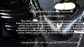 Amateur Milf full handjob with cumshot at home