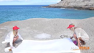 Slutty Blondes Candee Licious And Shalina Devine Enjoy Strap On Fun GP2768