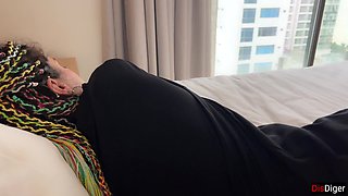 Sharing a Bed with My Stepsister - Damn She Forgot to Wear Panties to Bed!
